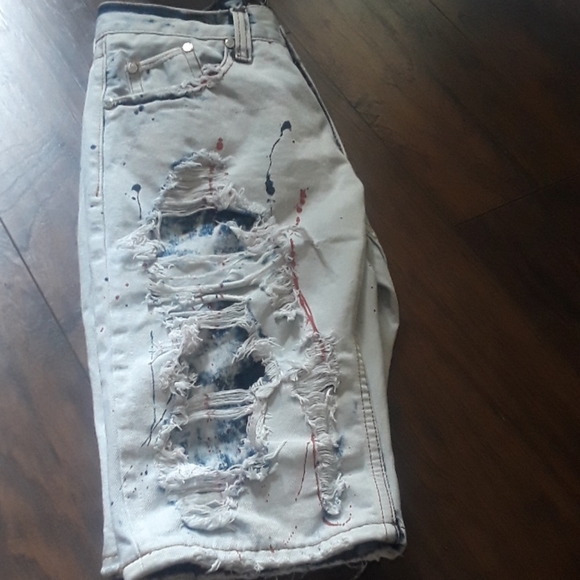 The Heritage By America 76 Denim Distillery shorts - Picture 10 of 16